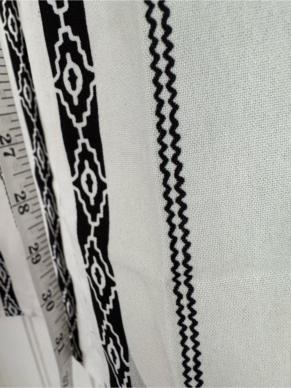 Black and White Patterned Knit Top